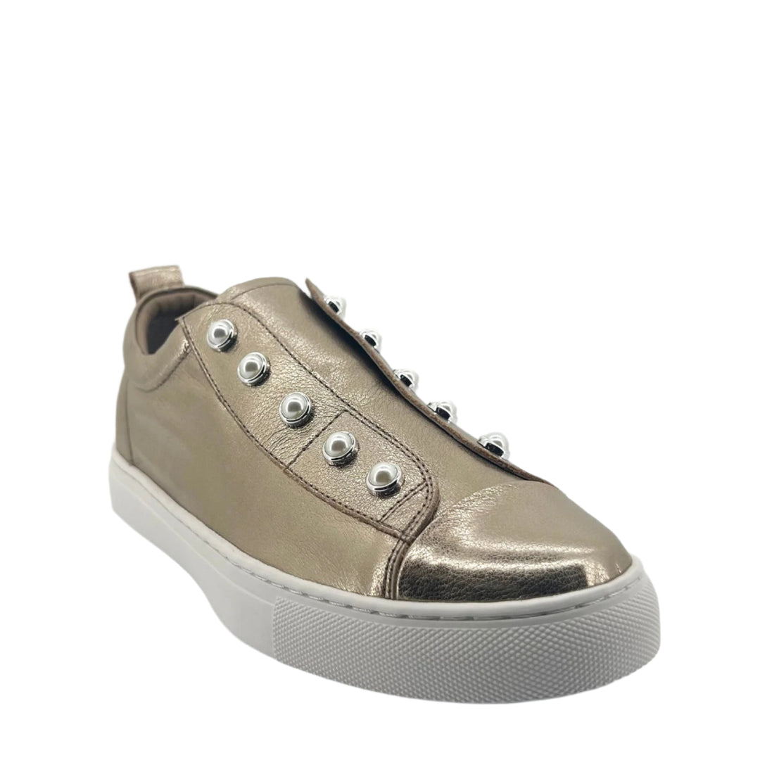 Champagne Pearl Sneaker - HN1 - Pizazz BoutiqueHinako