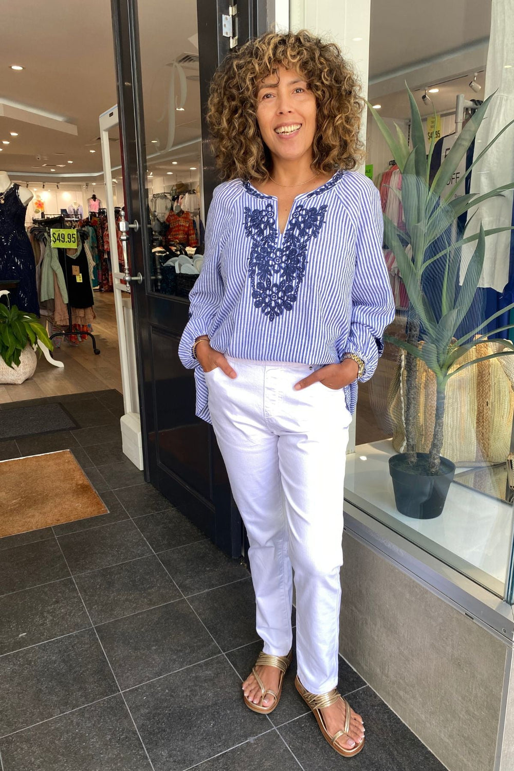 Chicago Jean - White - TZ4 - Pizazz BoutiqueThreadz