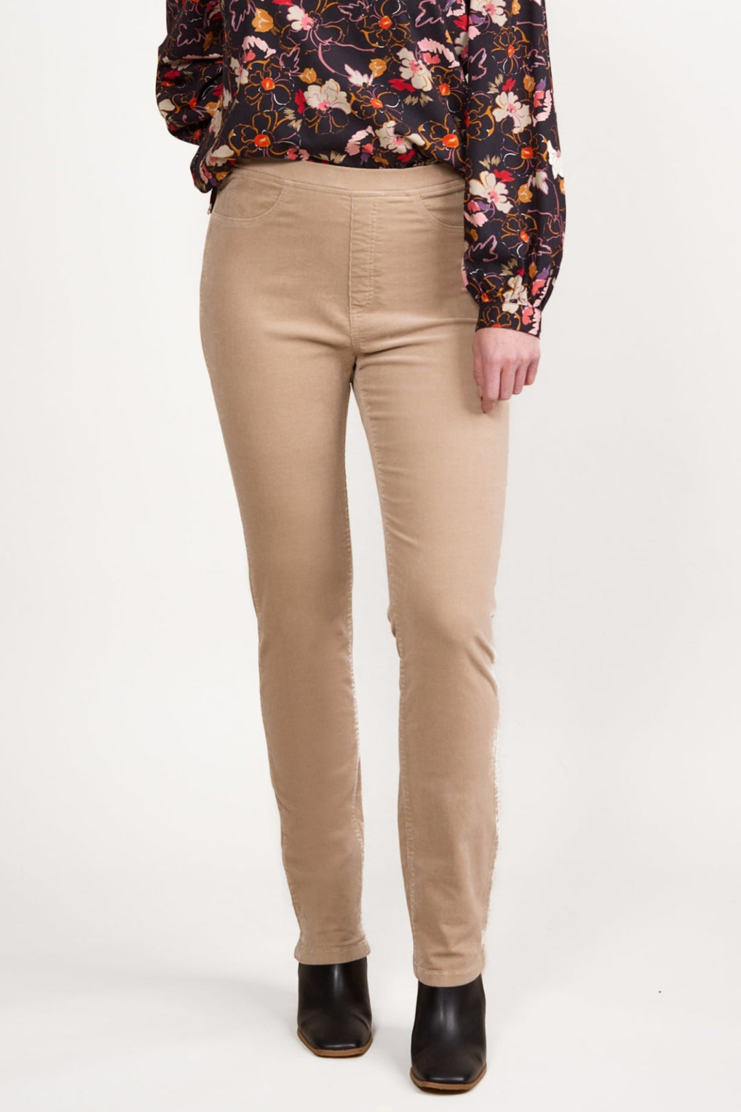 Cord Pull On Pant - Oat - VA2 - Pizazz BoutiqueVassalli