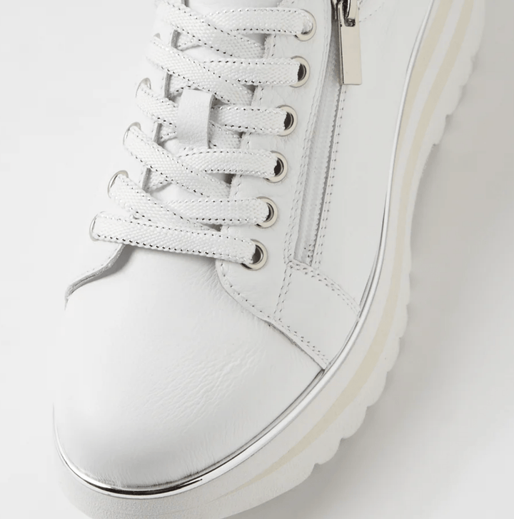 Eammes Sneaker - White - DJ7 - Pizazz BoutiqueDjango & Juliette