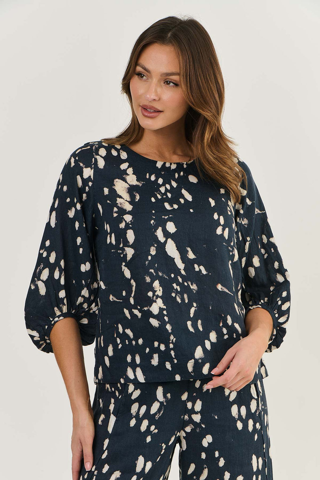 Ember Linen Top - Universe - OJ40 - Pizazz BoutiqueNaturals By O & J