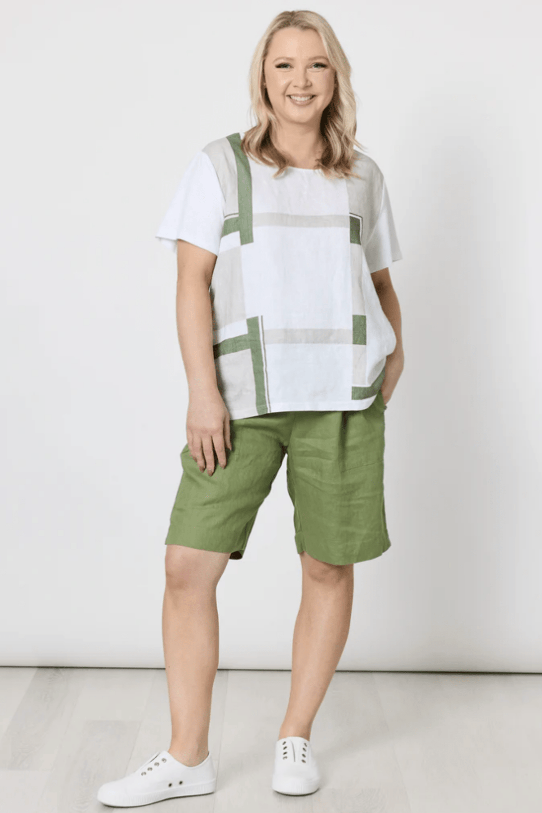 Jersey Waist Linen Shorts - Basil - GS8 - Pizazz BoutiqueGordon smith