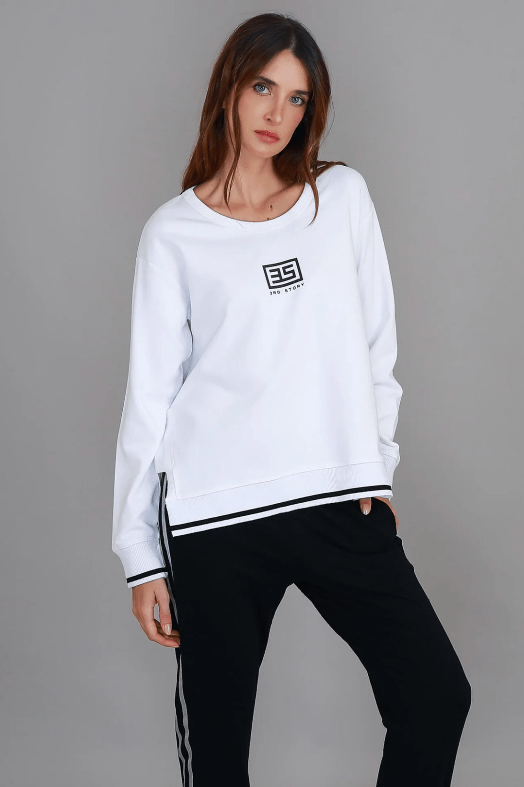 Lanna 3S Logo Sweater - White - RD10 - Pizazz Boutique3RD STORY