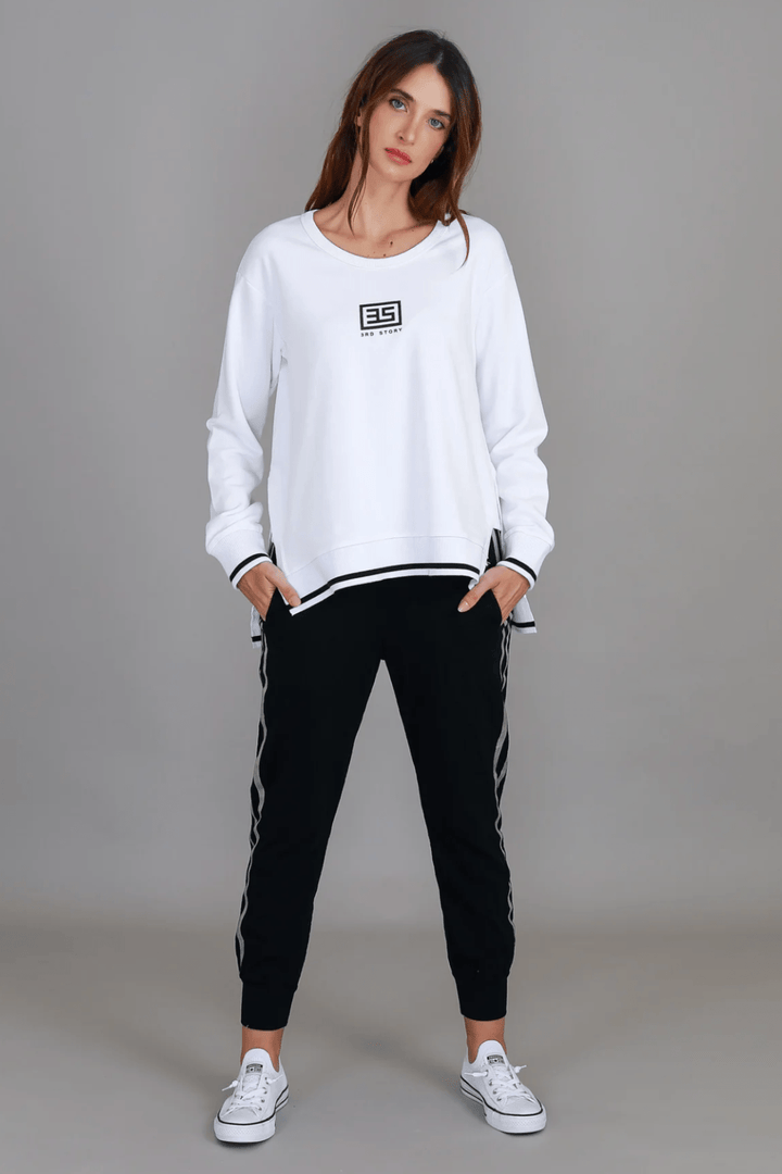 Lanna 3S Logo Sweater - White - RD10 - Pizazz Boutique3RD STORY