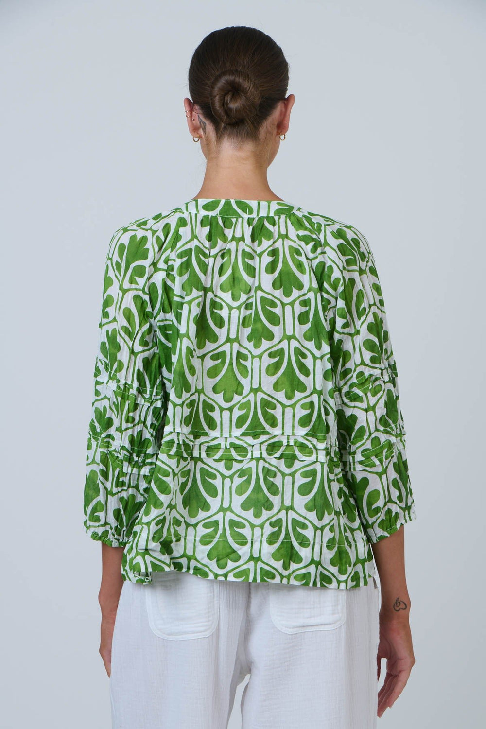 Lenny Top - Oak Meadow - N25 - Pizazz BoutiqueNamastai