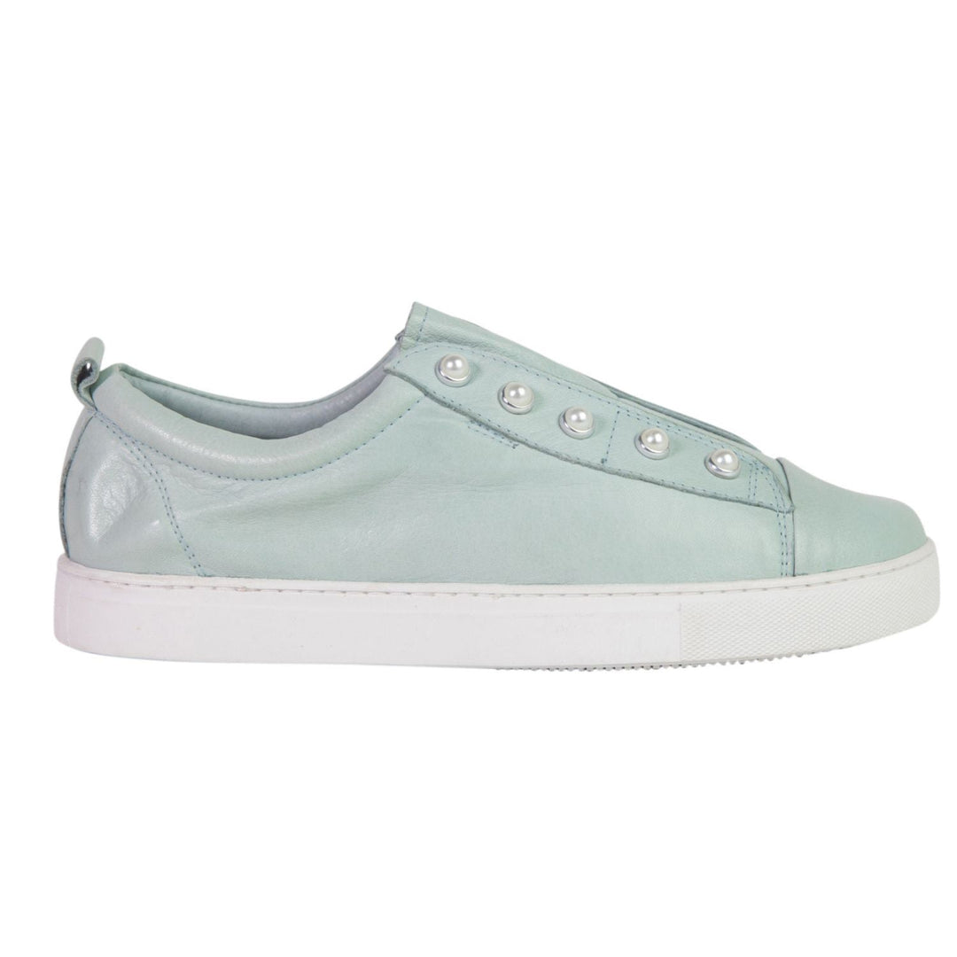 Light Blue Pearl Sneaker - HN1 - Pizazz BoutiqueHinako