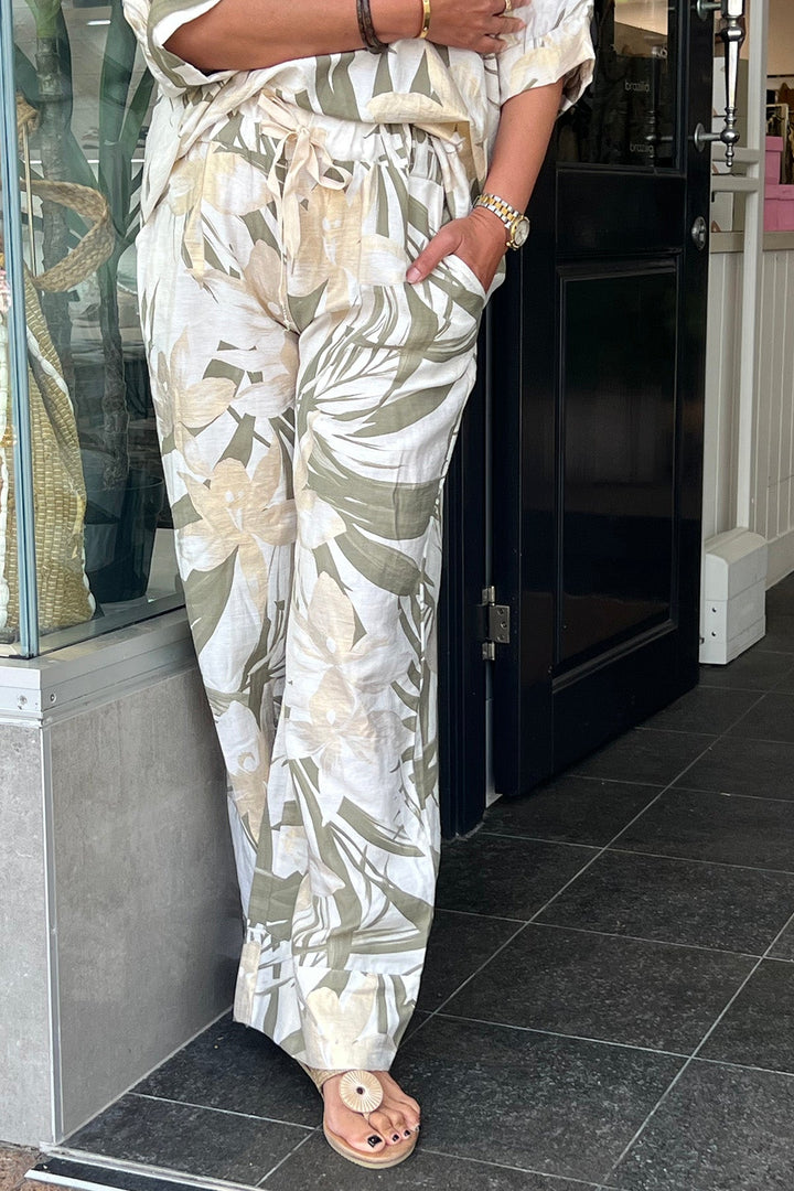 Lucy Print Pants - Khaki/Gold - CG49 - Pizazz BoutiqueCindy G