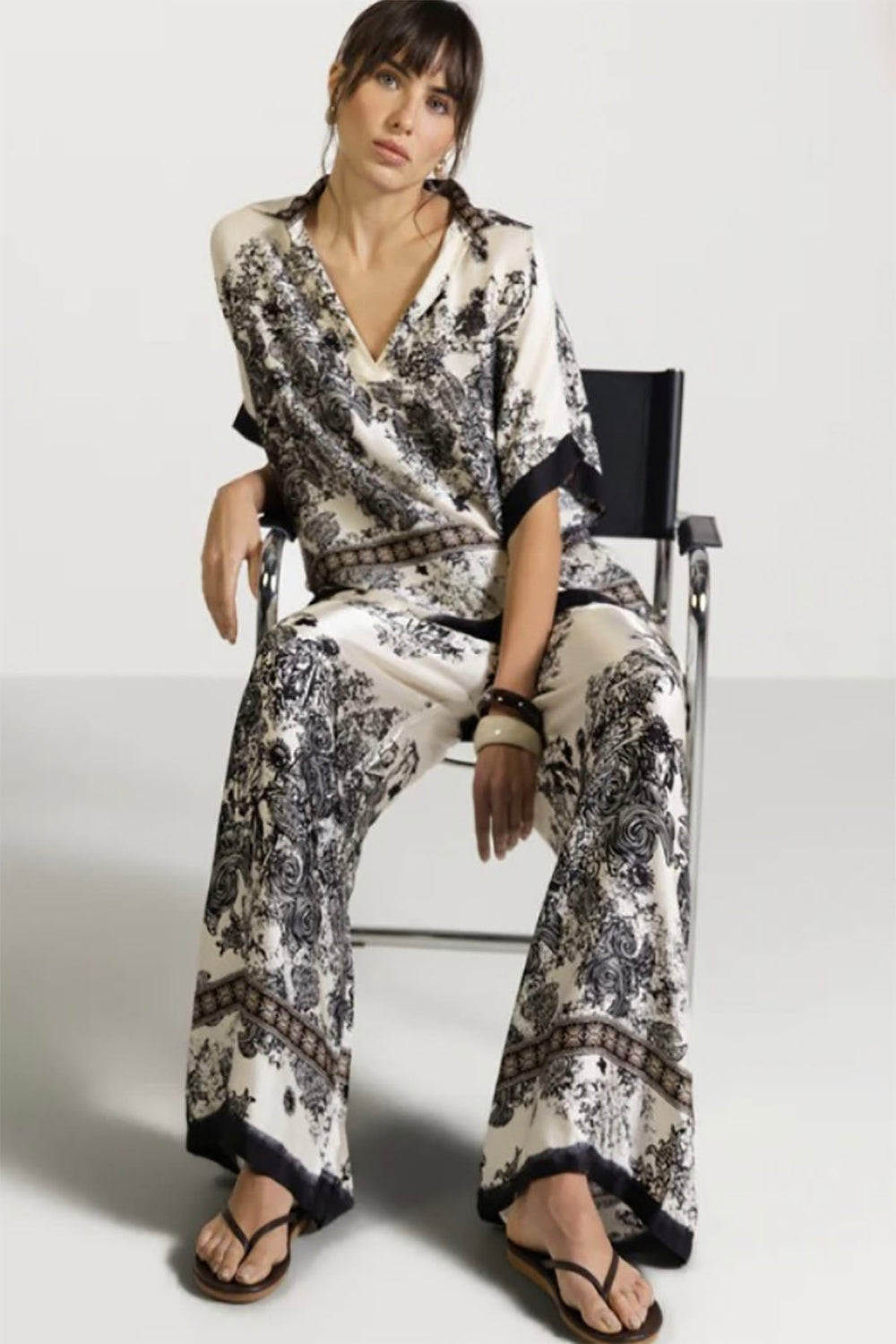 Meridian Silky Pant - Black - TIC5 - Pizazz BoutiqueThe Italian Closet