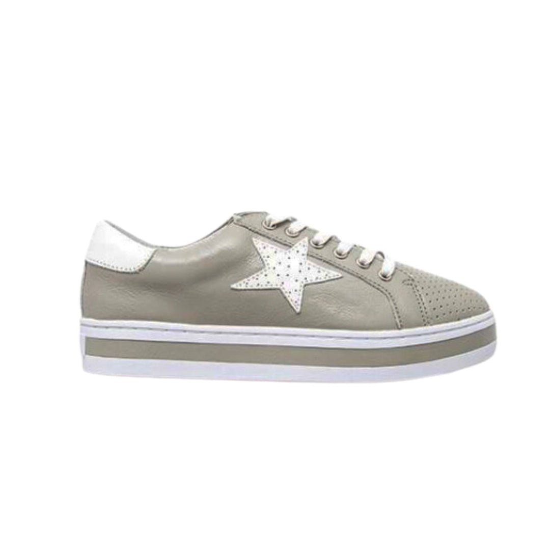 Pixie Leather Sneaker - Soft Grey/White - AE3 - Pizazz BoutiqueAlfie & Evie