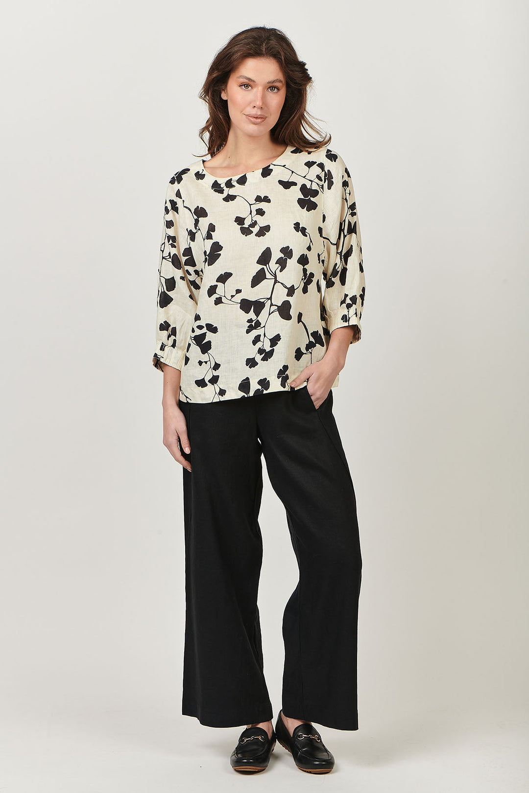 Round Neck Linen Top - Gingko Print - OJ13 - Pizazz BoutiqueNaturals By O & J