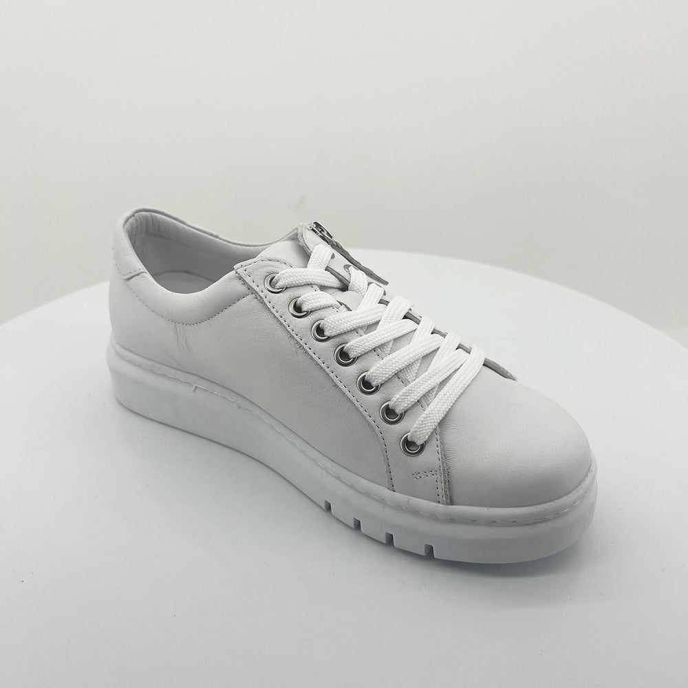 Tatter Fresh Sneaker - White - RS3 - Pizazz BoutiqueRilassare