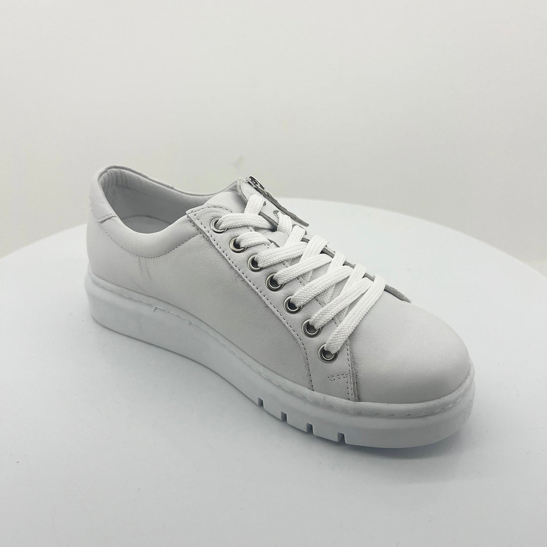 Tatter Fresh Sneaker - White - RS3 - Pizazz BoutiqueRilassare