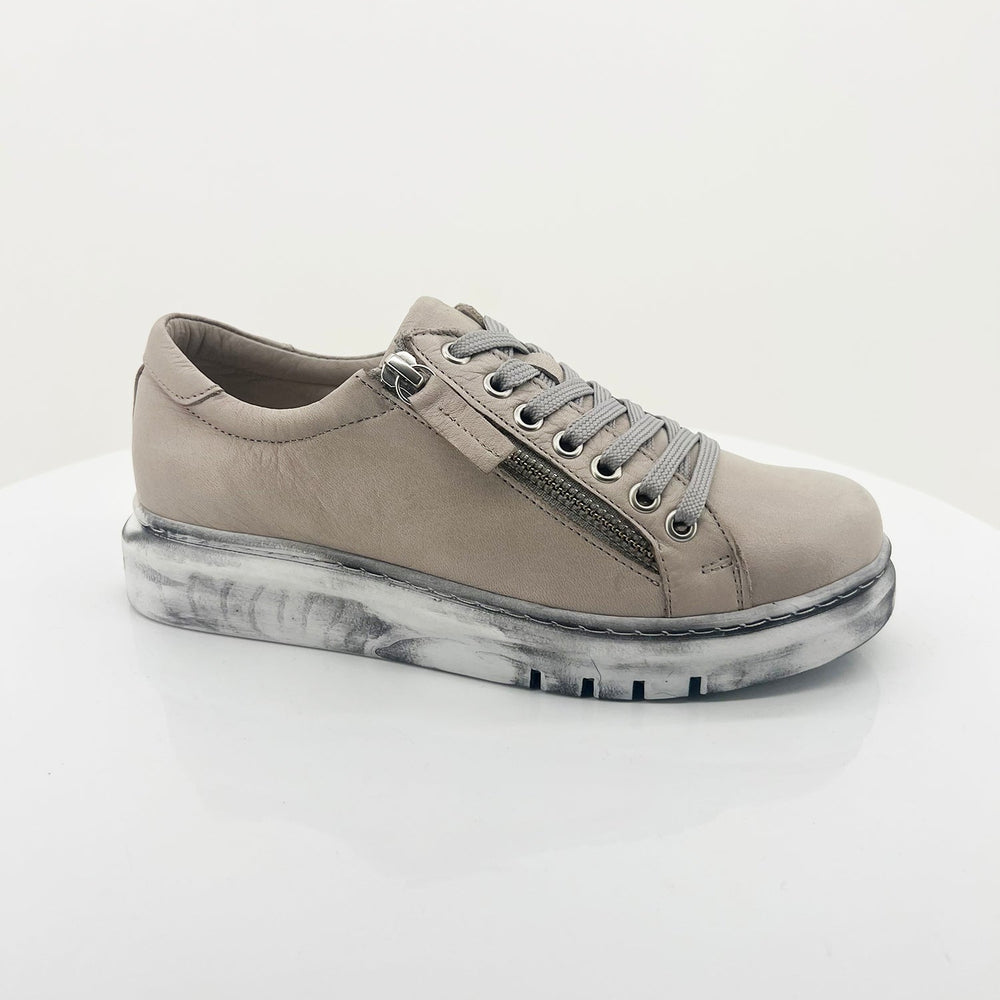 Tatter Sneaker - Taupe - RS3 - Pizazz BoutiqueRilassare
