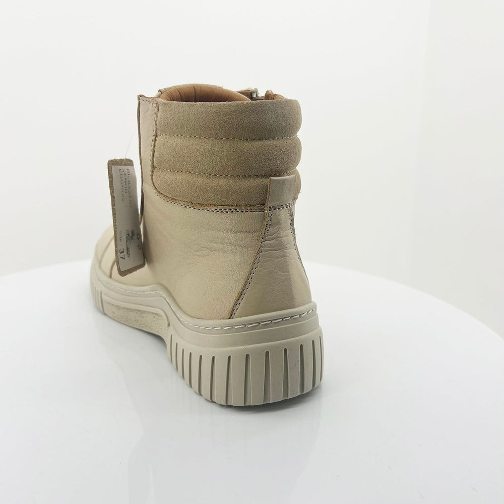 Tenor Boot - Eggnog - RS38 - Pizazz BoutiqueRilassare