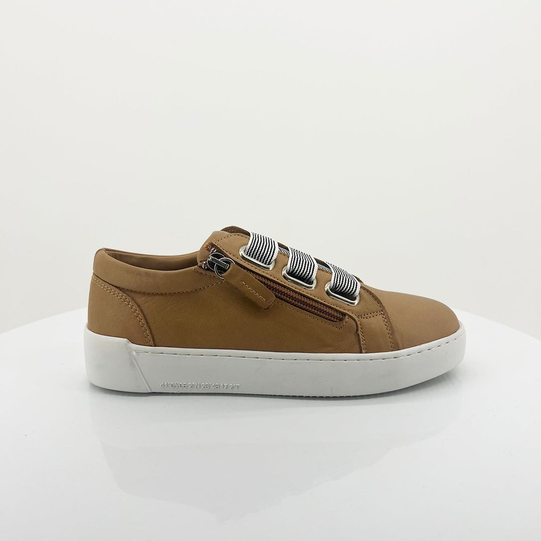 Tinja Sneaker - Brandy - RS14 - Pizazz BoutiqueRilassare