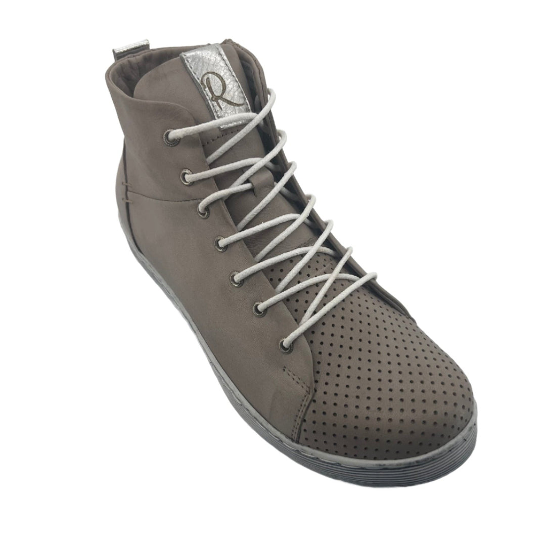Toni Boot - Dark Stone - RS36 - Pizazz BoutiqueRilassare