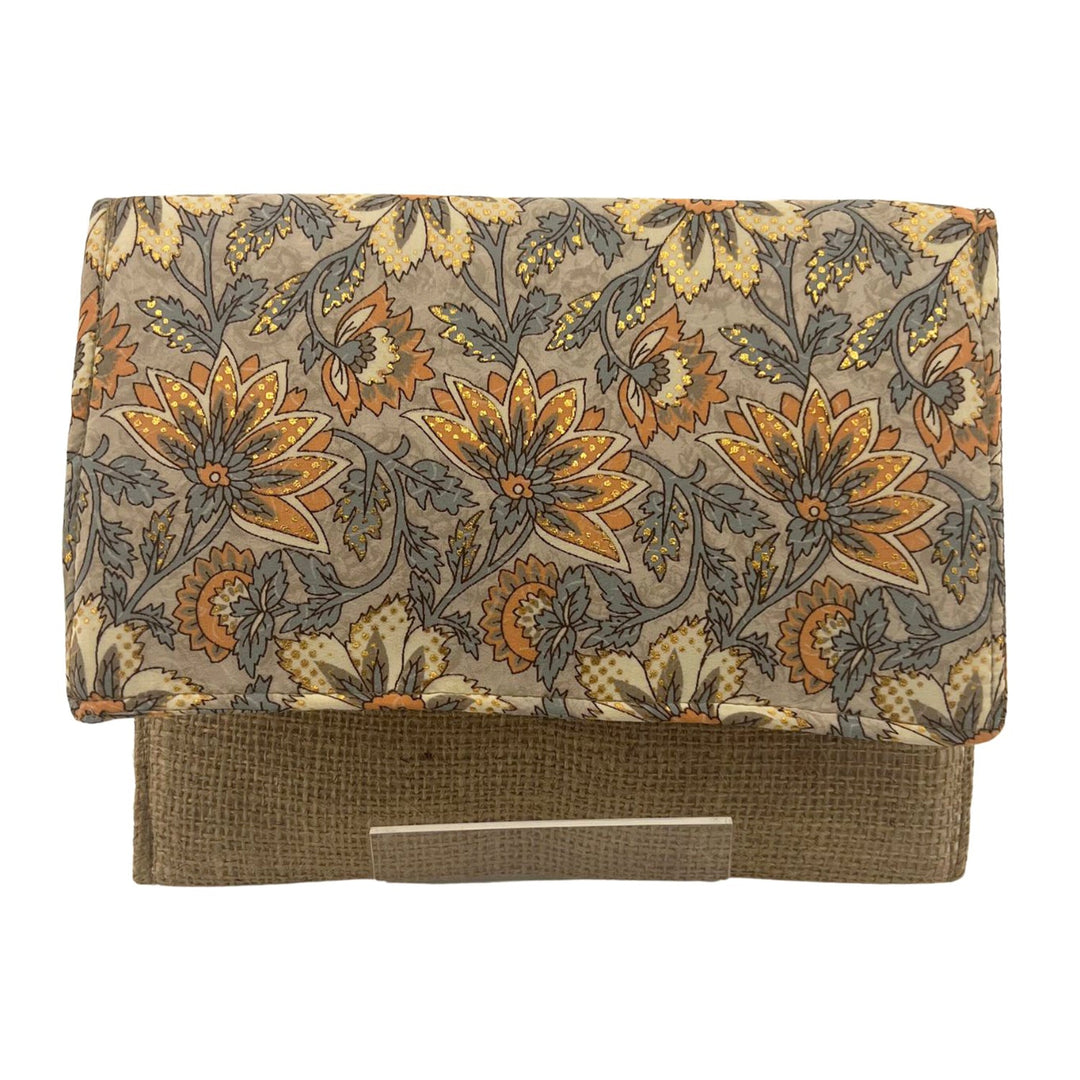 Zeus Clutch - BL20 - Pizazz BoutiqueBle Resort Collection