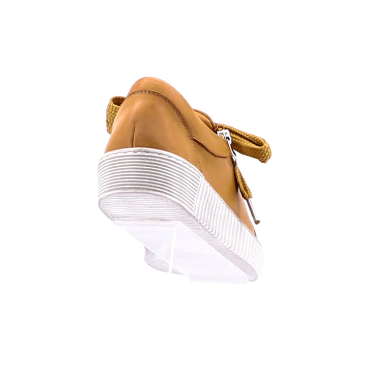 Jovi Leather Sneaker - Tan - ES8 - Pizazz BoutiqueEOS