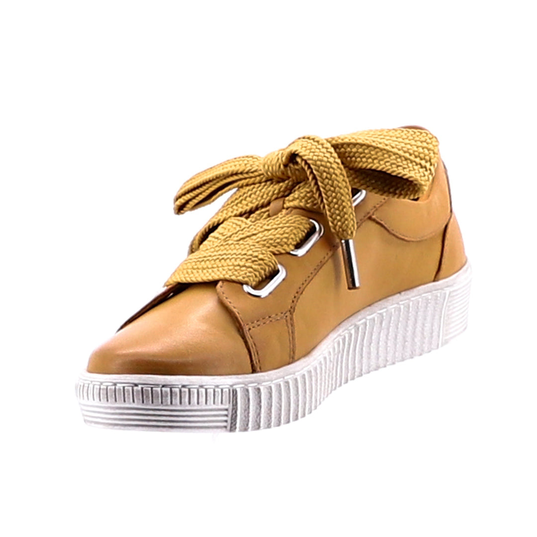 Jovi Leather Sneaker - Tan - ES8 - Pizazz BoutiqueEOS