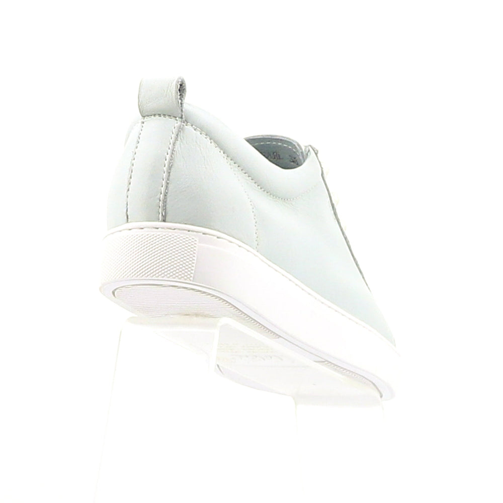 Light Blue Pearl Sneaker - HN1 - Pizazz BoutiqueHinako