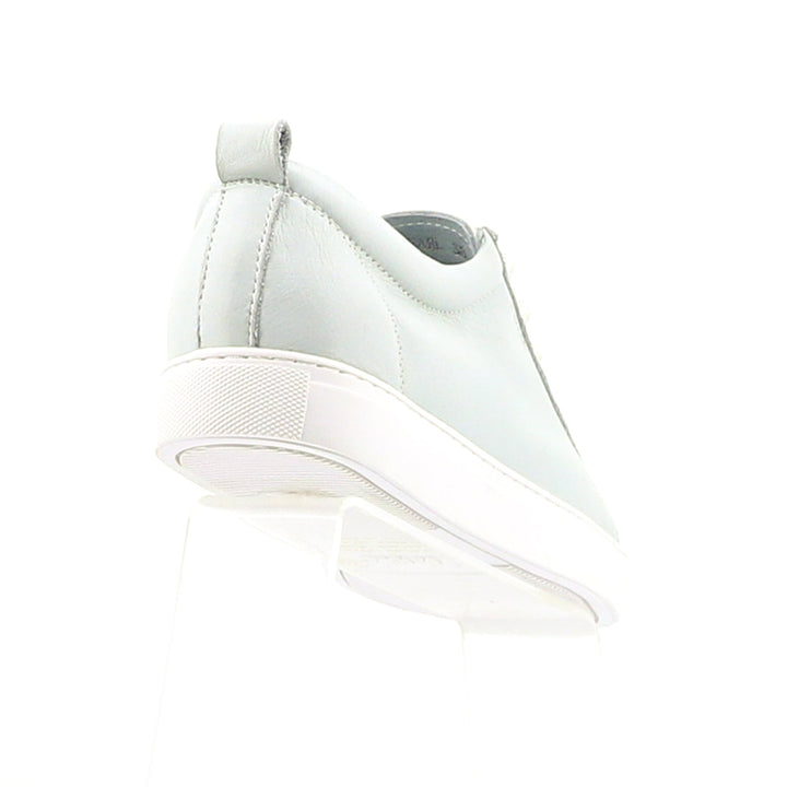 Light Blue Pearl Sneaker - HN1 - Pizazz BoutiqueHinako