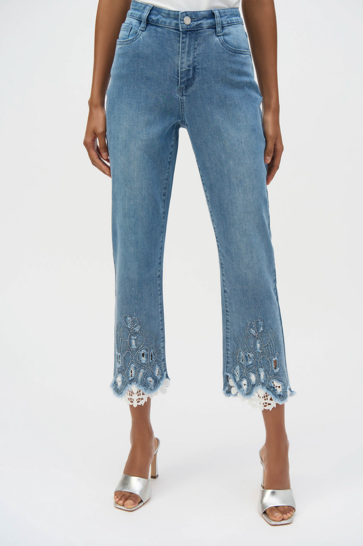 Crop Embroidered Jeans - Denim - JR69