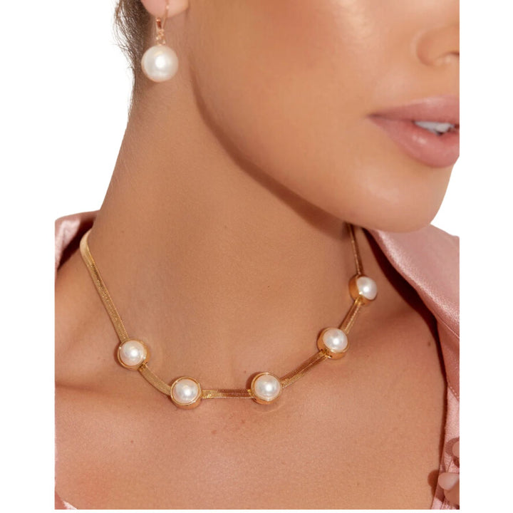 Greta Pearl Collar Necklace - Gold - AD28