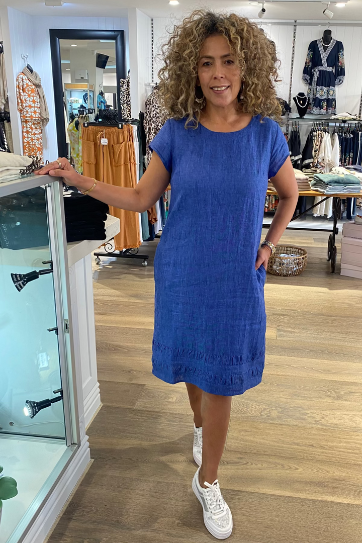 Crowd Pleaser Dress - Capri - F53