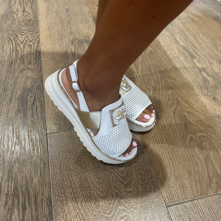 Haley Sling Back  - White/Gold - DJ36