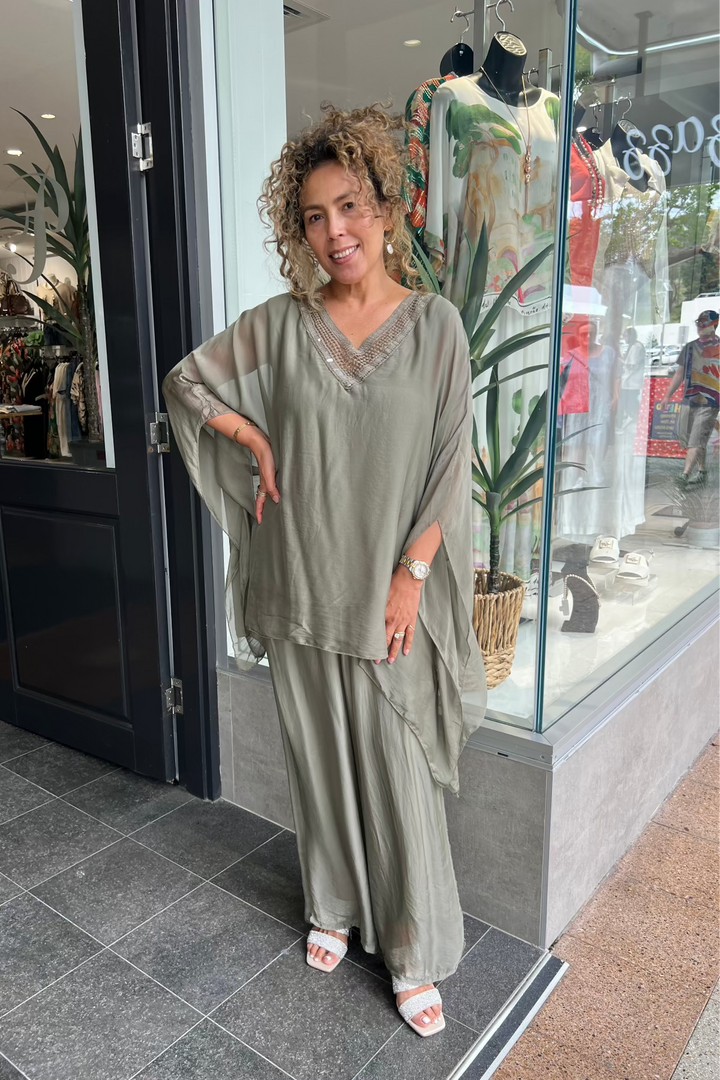 Amelia Squinned V-Neck - Khaki - CG71