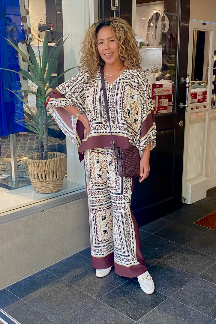 Scarf Print Wide-Leg - JR92