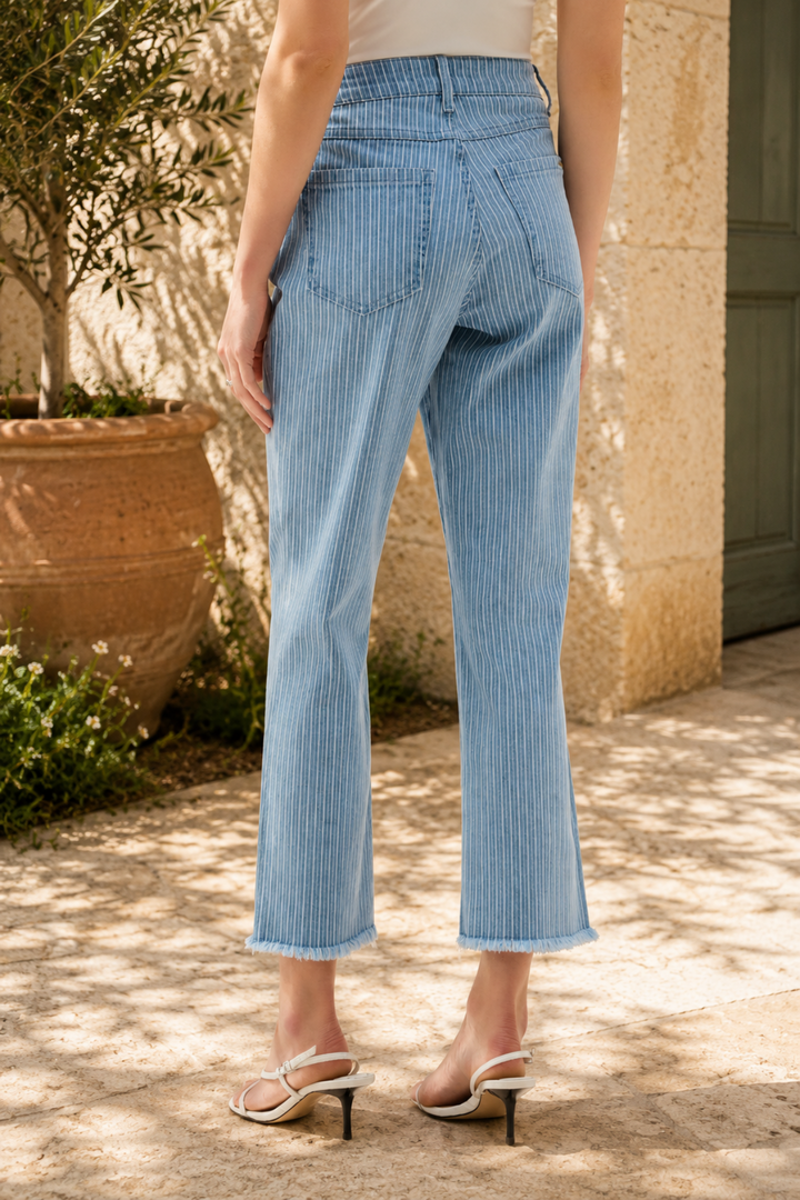 Lucia Cropped Jean - JR19