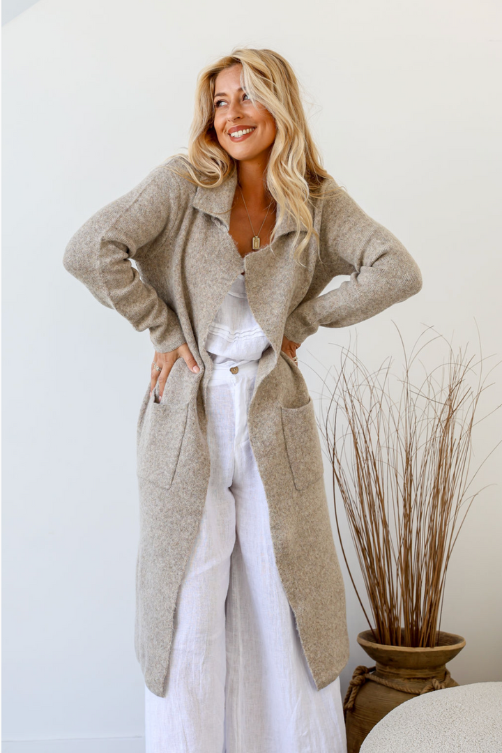 The Lunara Cardi - Beige - FR1