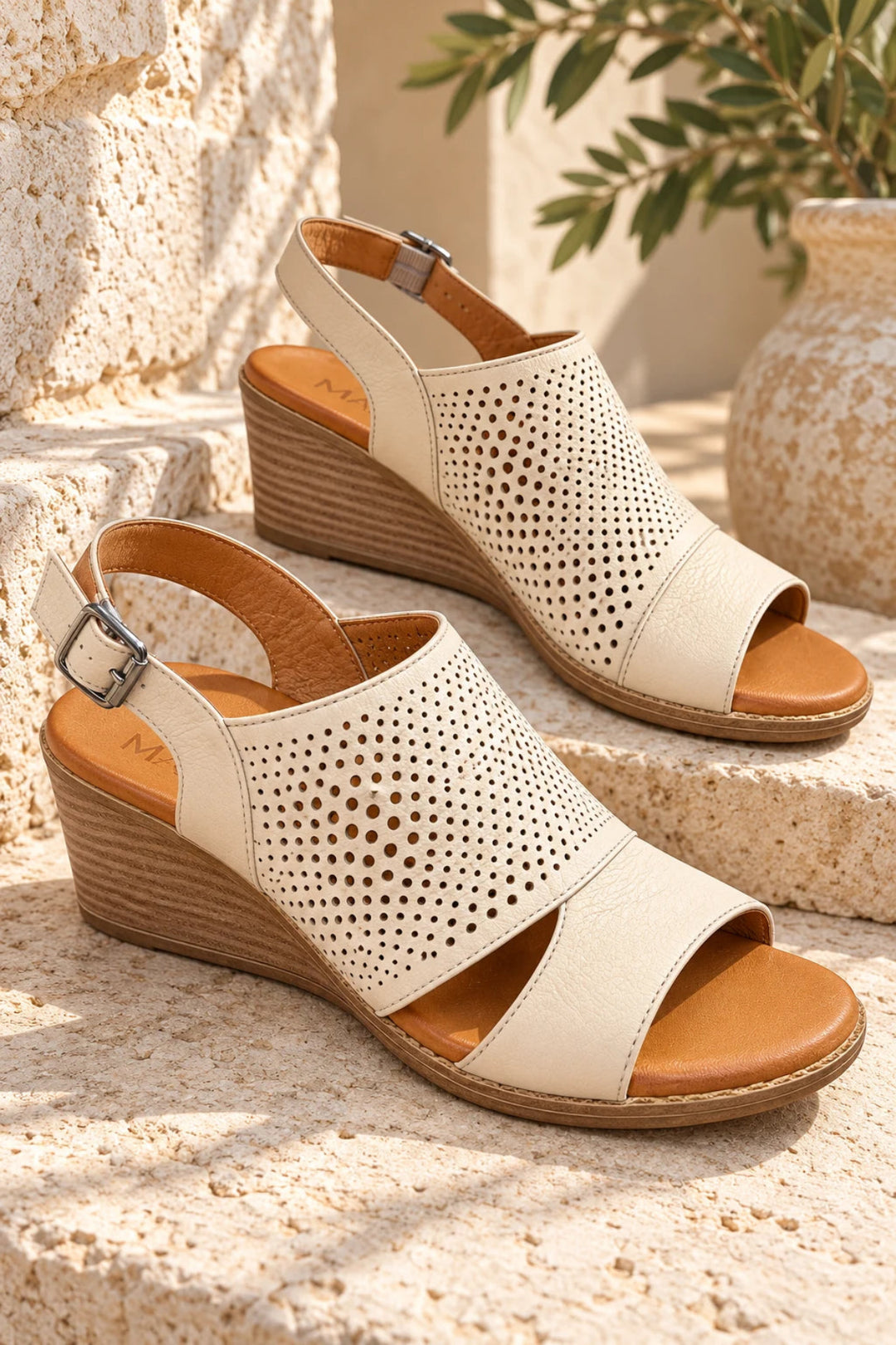 Noble Wedge