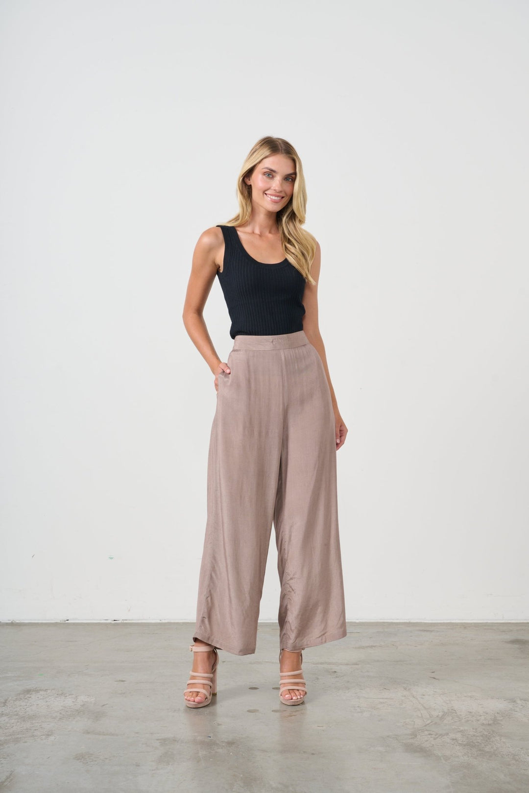 Aella Pant - Mushroom - CJ24 - Pizazz BoutiqueCaju