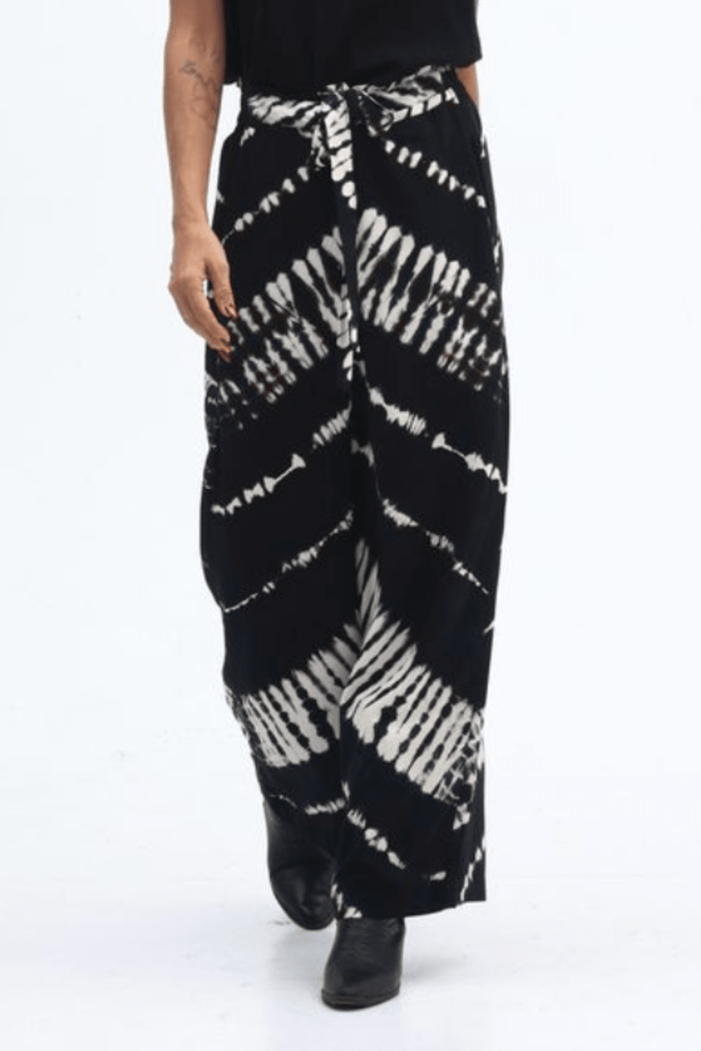 Amaya Pant - Black/Cream Ombre - CB68 - Pizazz BoutiqueCarbon The Label