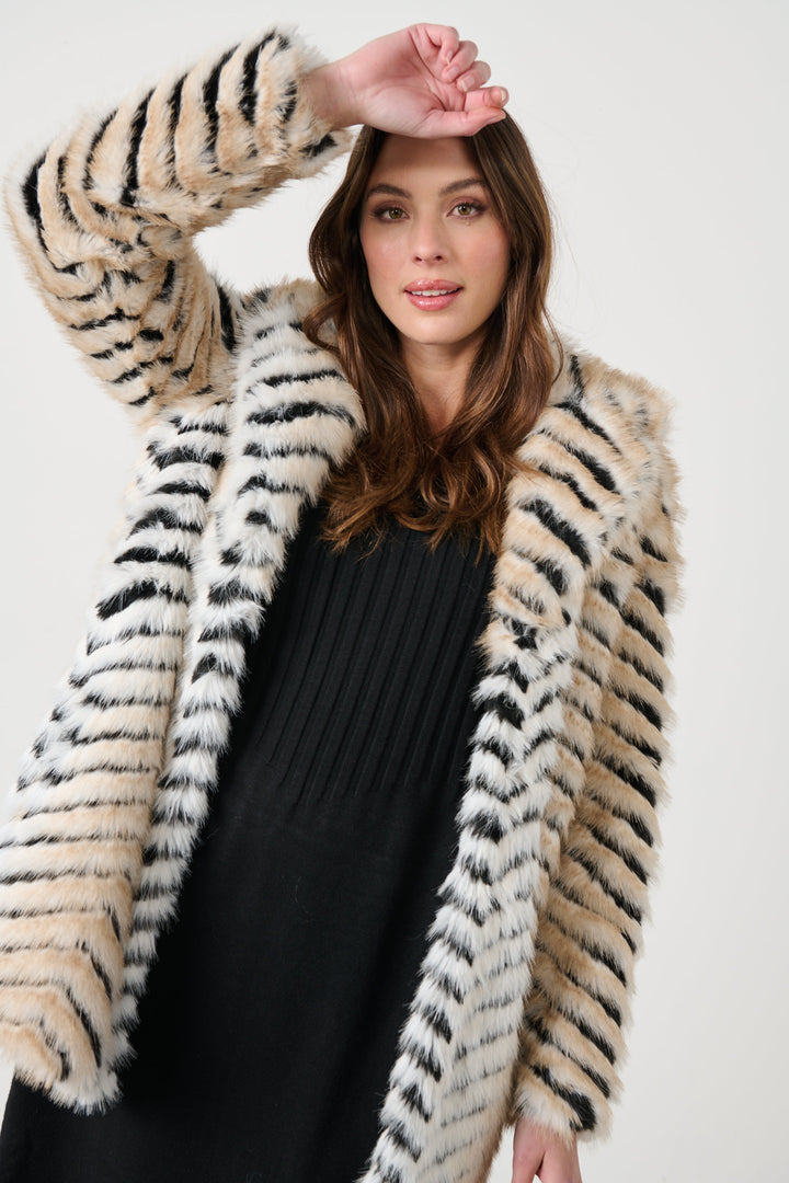 Anya Chevron Coat - CJ2 - Pizazz BoutiqueCaju