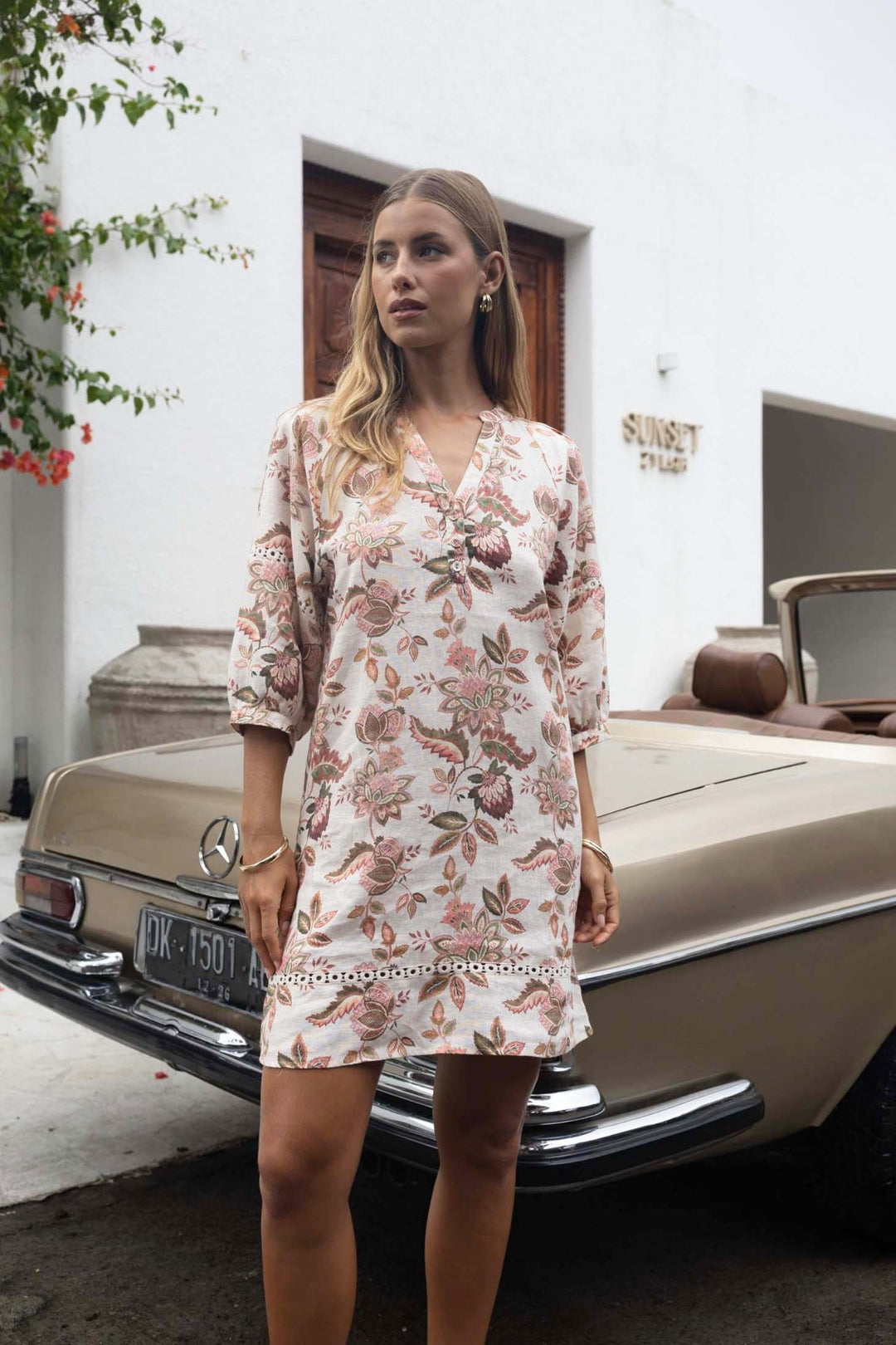 Bohemian Rose Shift Dress - Pizazz BoutiqueHumidity