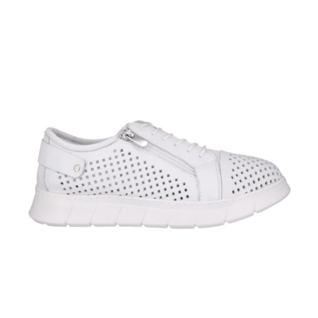 Cabli White Sneaker - C7 - Pizazz BoutiqueCabello