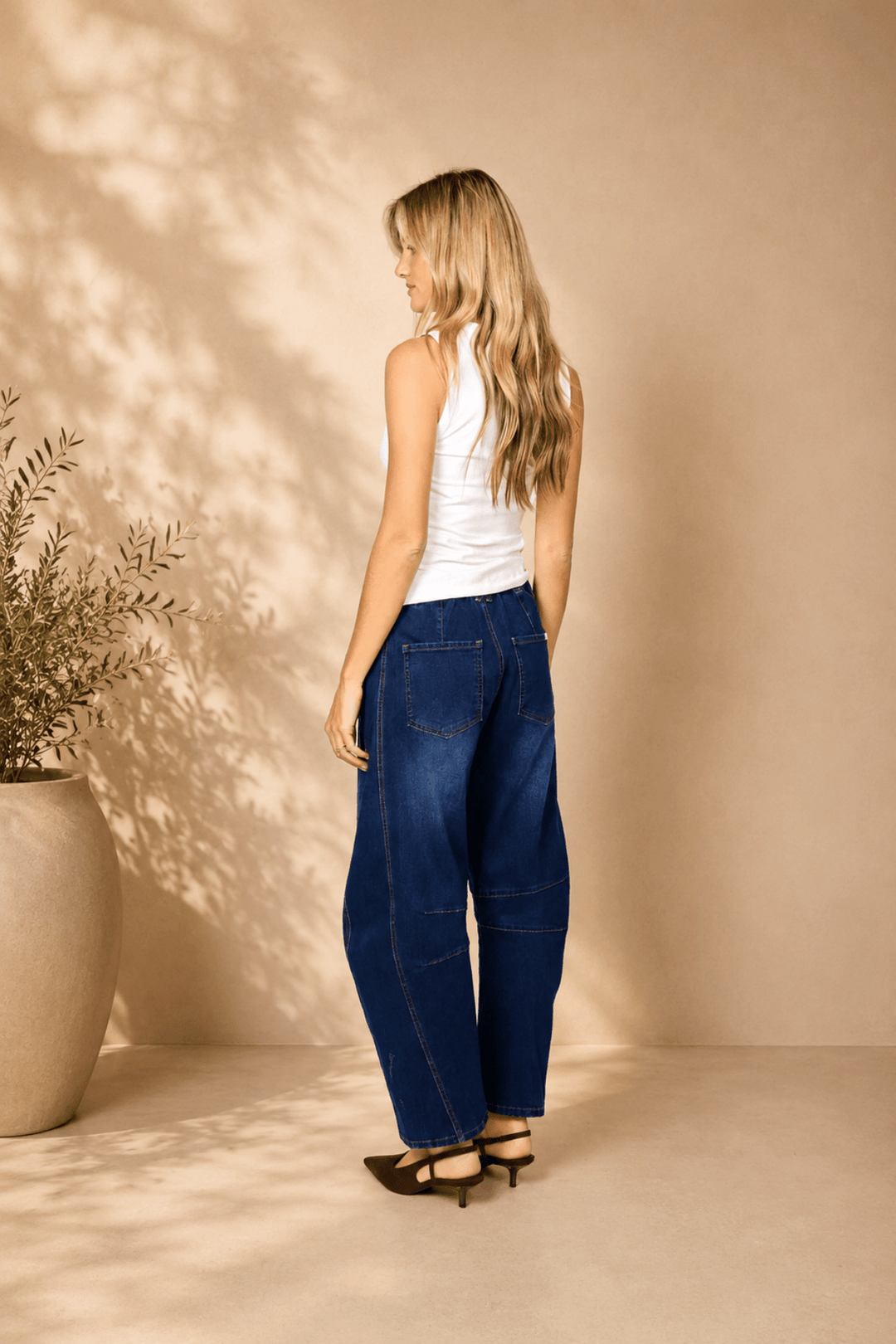 Carson Barrel Jean - Ink - MC7 - Pizazz BoutiqueMonaco Jeans