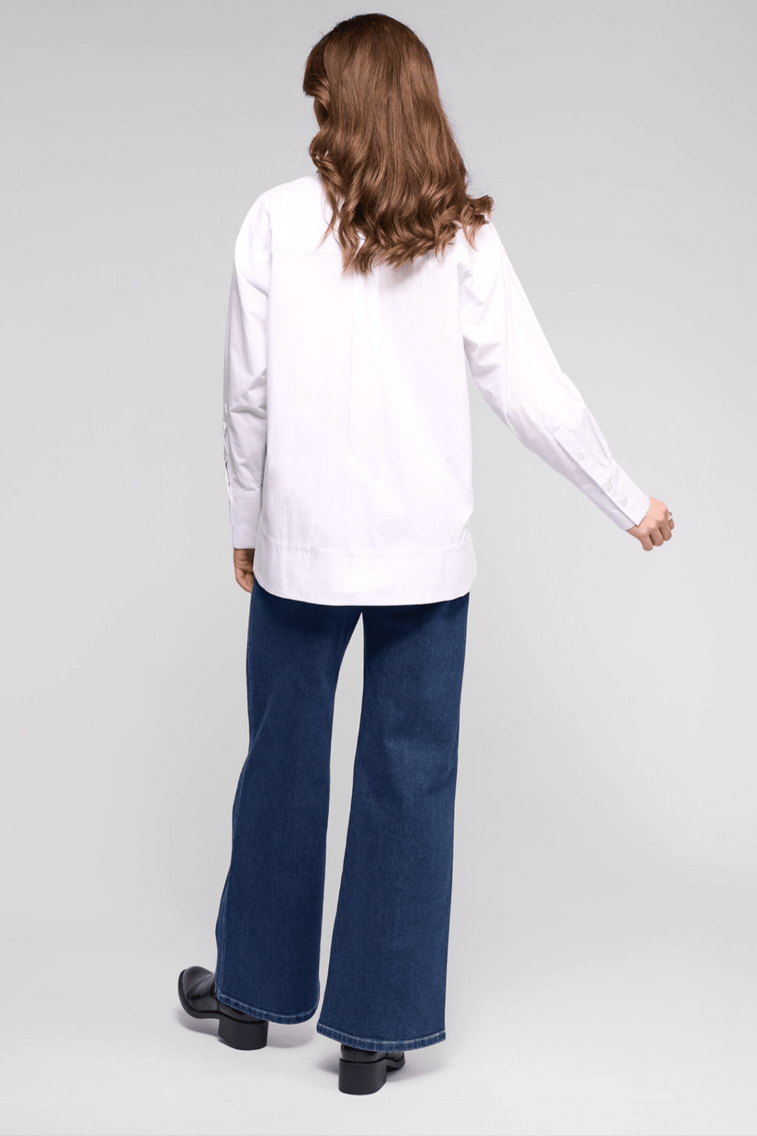 Chart Shirt - White - VA22 - Pizazz BoutiqueVassalli