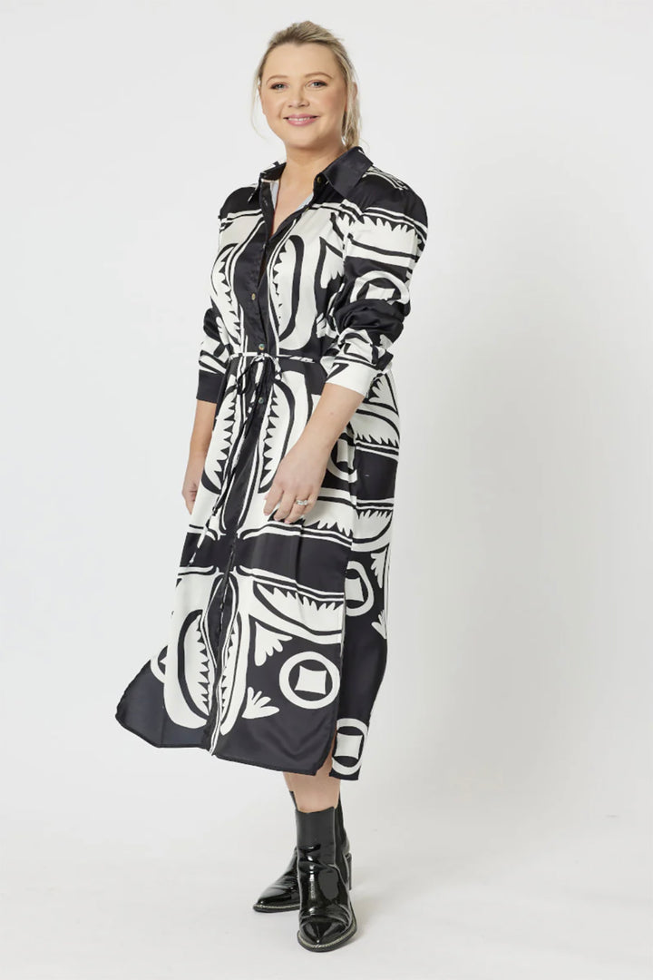 Chic Print Dress - Black - HV36