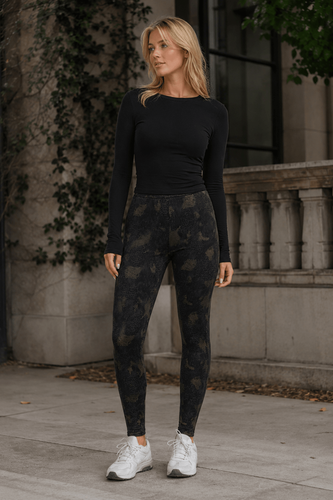 Chloe Fleece Leggings - Gold - W1 - Pizazz BoutiqueWhispers