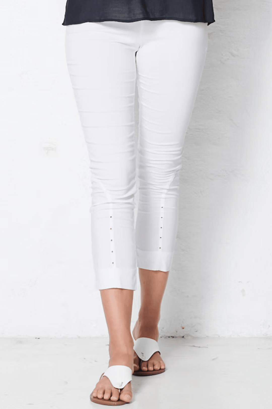 Cooper 7/8 Pants - White - CJ9 - Pizazz BoutiqueHolmes & Fallon