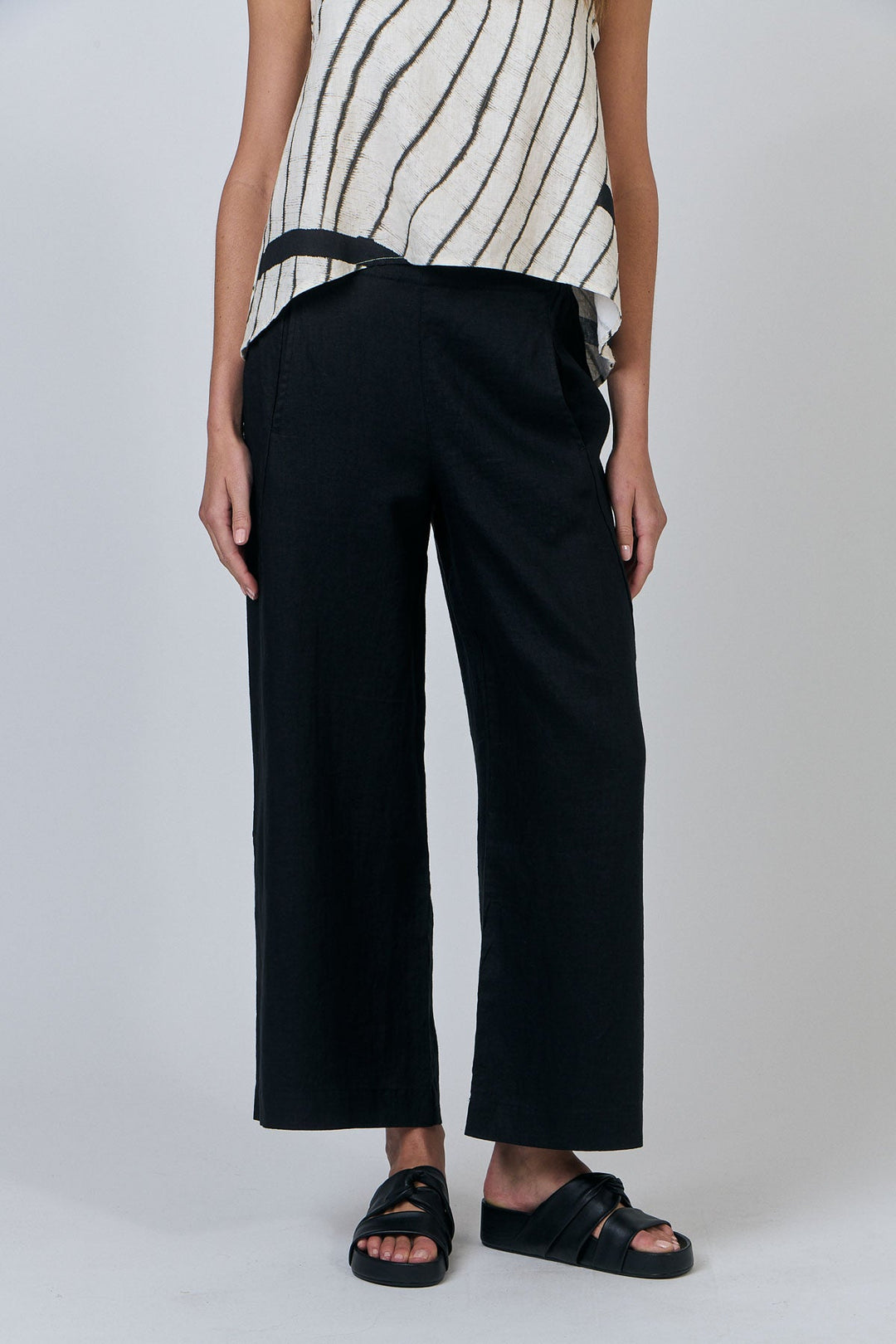 Dee Linen Pant - Black - OJ7 - Pizazz BoutiqueNaturals By O & J