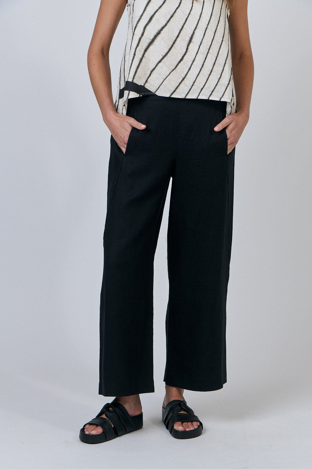 Dee Linen Pant - Black - OJ7 - Pizazz BoutiqueNaturals By O & J