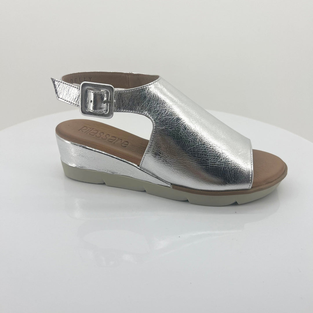Delly Sandal - Silver - RS43 - Pizazz BoutiqueRilassare