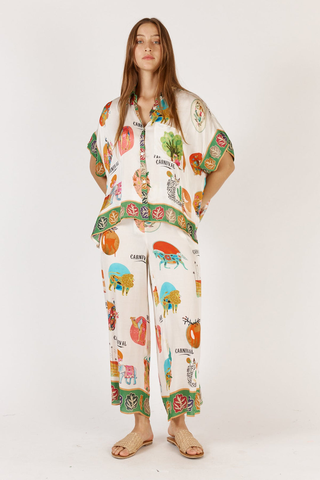 Down Under Shirt - White - RY34 - Pizazz BoutiqueRubyyaya