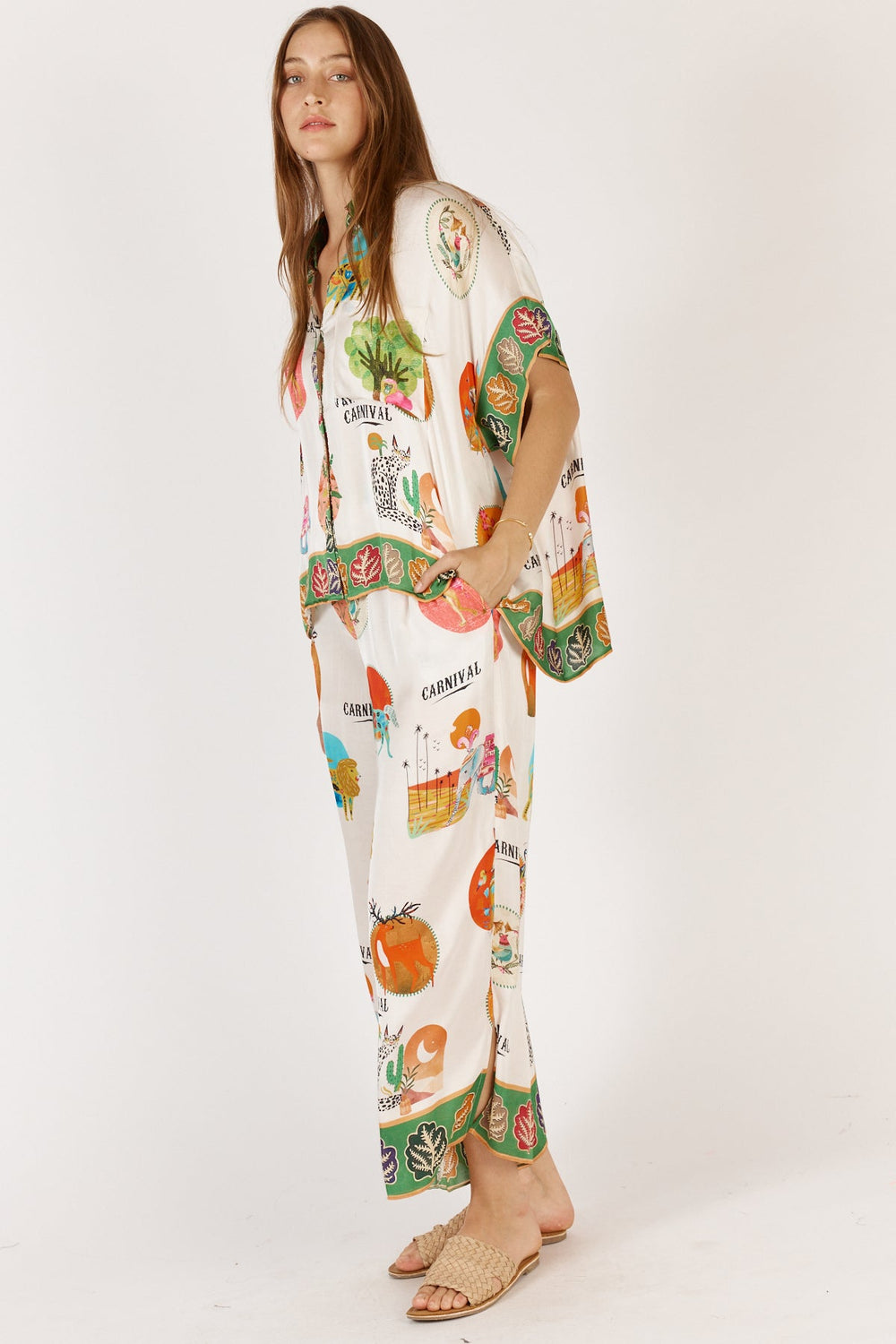Down Under Shirt - White - RY34 - Pizazz BoutiqueRubyyaya