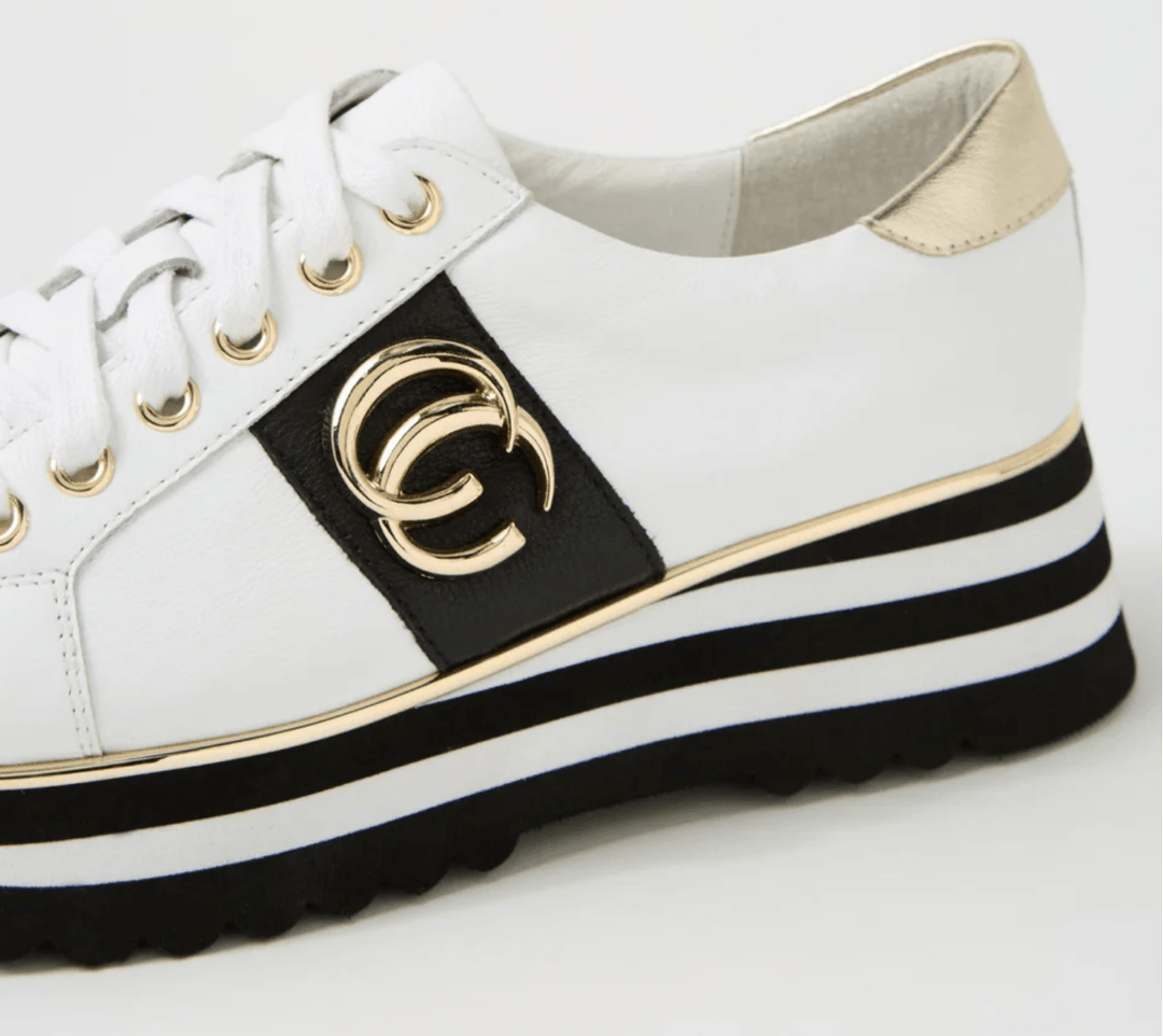 Edgey Sneaker - White/Gold - DJ37 - Pizazz BoutiqueDjango & Juliette